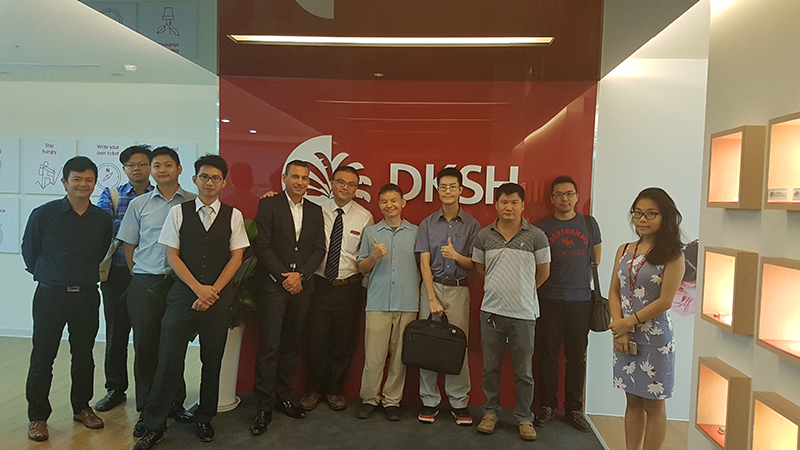 David Lehmann and members of 3design seminar taiwan dksh